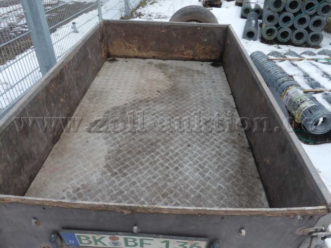 Ladeboden Beschädigung verschleiß Bleche