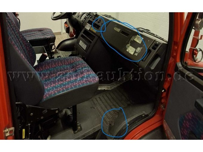 Beschädigungen und Abnutzung Innenraum