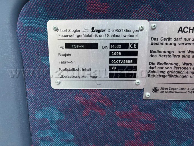 1 TSF-W – Tragkraftspritzenfahrzeug Wasser - Daimler Benz 612 (Aufbau Ziegler) – foto 10 – kavel bij Zoll-Auktion, Balingen