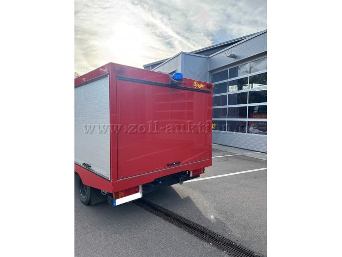1 TSF-W – Tragkraftspritzenfahrzeug Wasser - Daimler Benz 612 (Aufbau Ziegler) – foto 2 – kavel bij Zoll-Auktion, Balingen