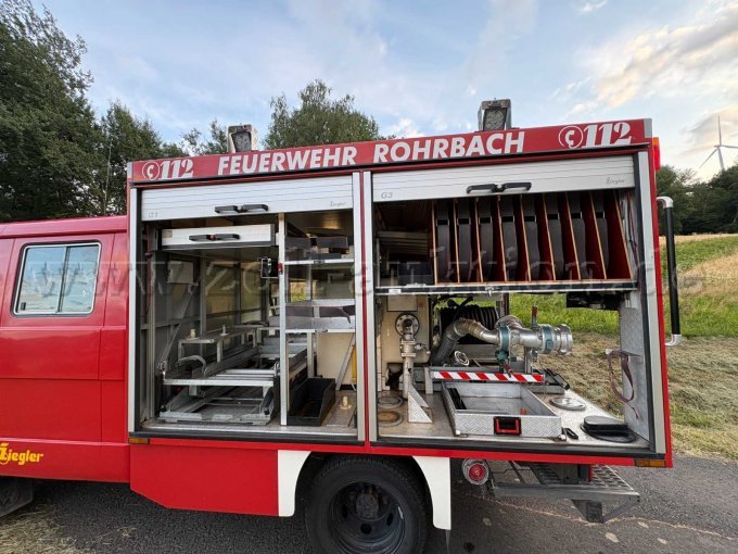 Geräteraum Fahrerseite