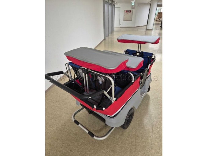 Komplettansicht von Hinten