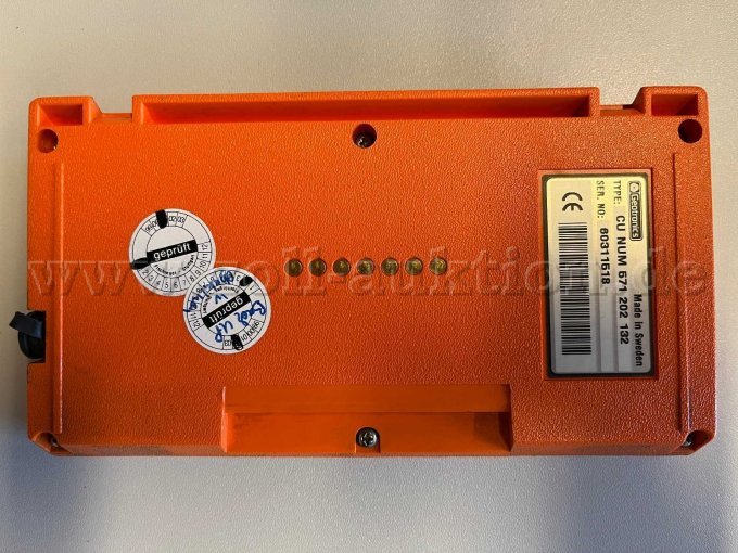 Rückseite EDV-Einheit orange