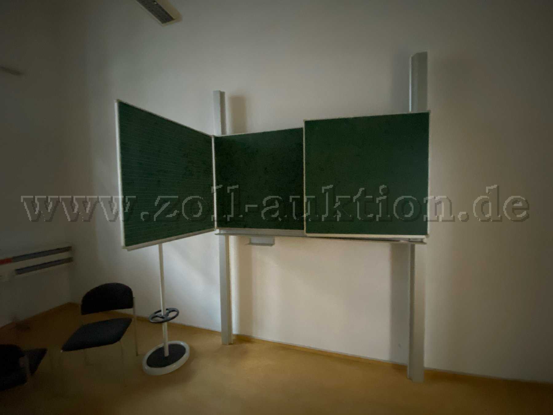 Tafel einseitig offen