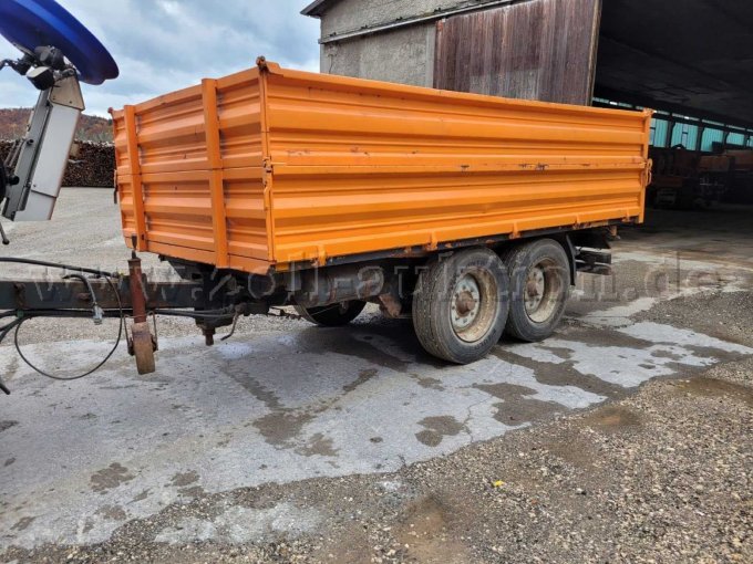 Seiten- und Vorderansicht Hänger