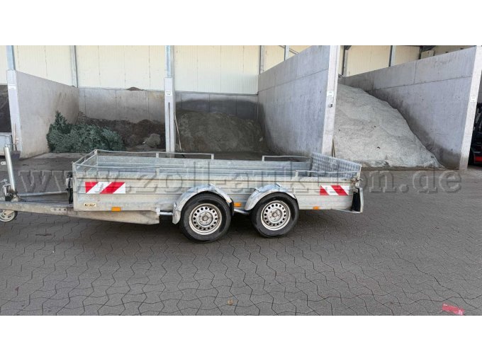 Tandem Absenkanhänger linke Seite