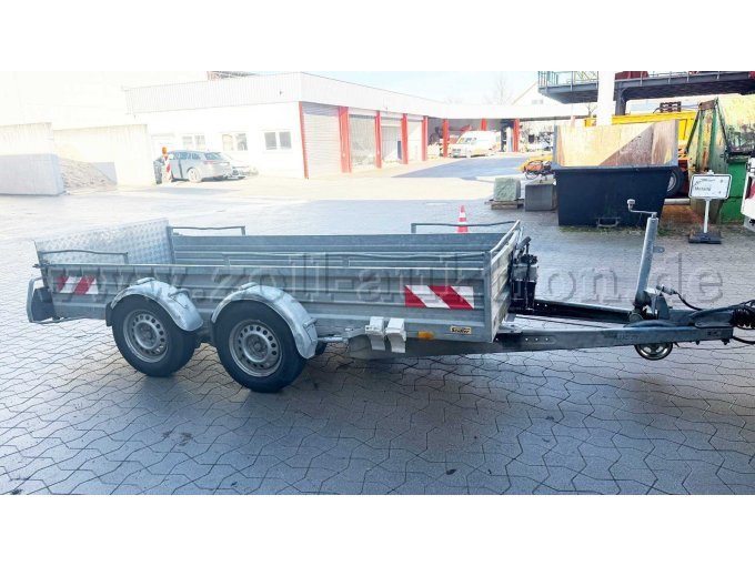 Tandem Absenkanhänger rechte Seite
