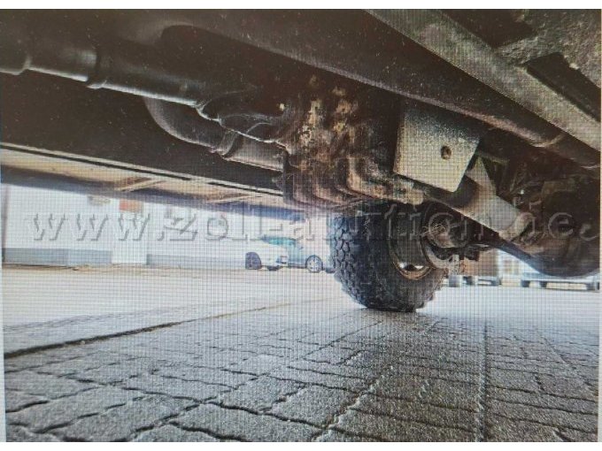 1 Tanklöschfah­rzeug(TLF16/24);MAN Aufbau von Iveco-Magiru­s 8.163 LAEC-LF 4x4 FA – foto 5 – kavel bij Zoll-Auktion, Friedland