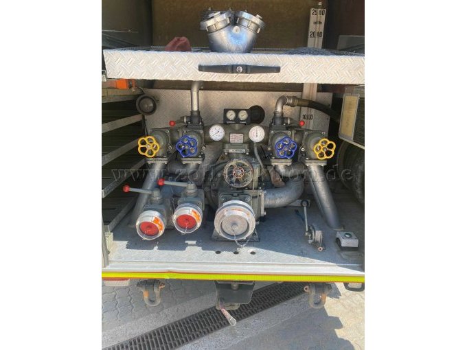 1 Tanklöschfahrzeug 16/25 Daimler-Benz Typ 1019 AF, Aufbau Ziegler – foto 3 – kavel bij Zoll-Auktion, Wörth a. Main