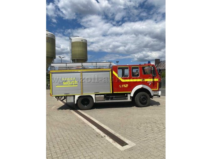 1 tankbluswagen 16/25 Daimler-Benz type 1019 AF, opbouw Ziegler – foto 12 – kavel bij Zoll-Auktion, Wörth a. Main