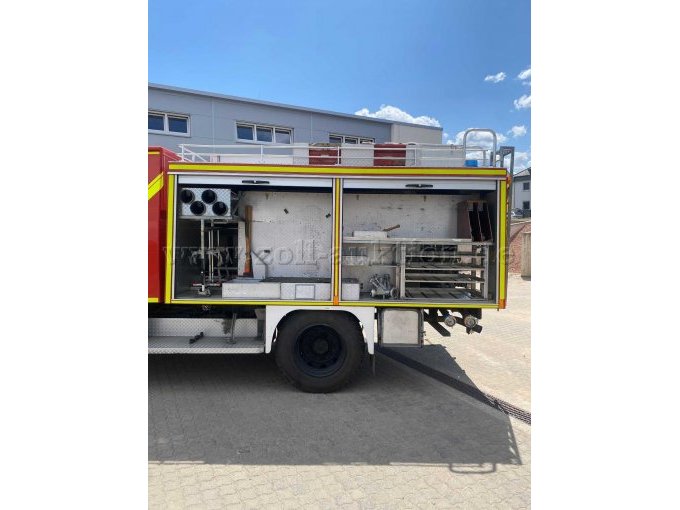 1 Tanklöschfahrzeug 16/25 Daimler-Benz Typ 1019 AF, Aufbau Ziegler – foto 10 – kavel bij Zoll-Auktion, Wörth a. Main