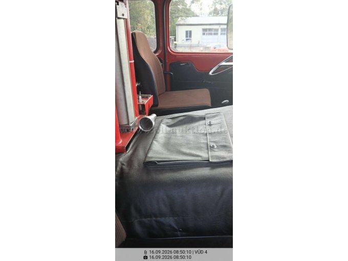 1 Tanklöschfahrzeug 16/25 W50 TLF16 Motorschaden – foto 9 – kavel bij Zoll-Auktion, Großräschen