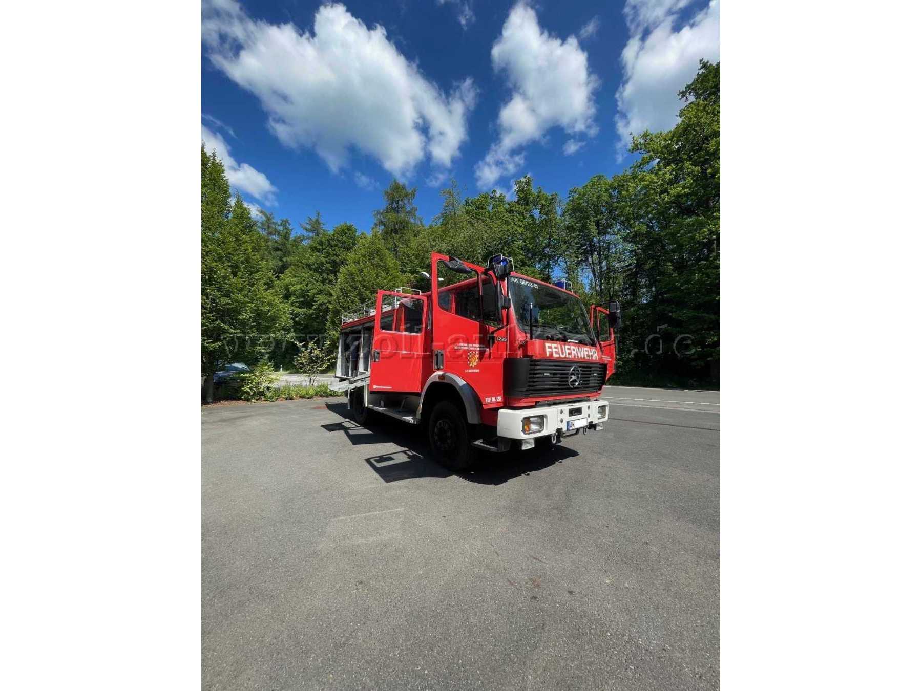 Front-/Seitenansicht