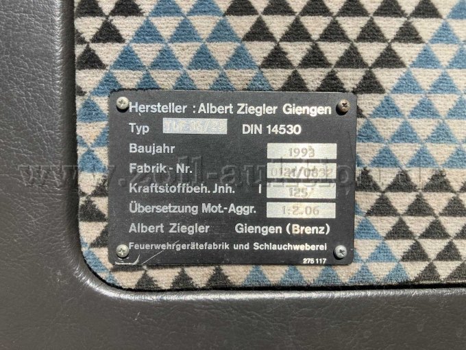 1 Tanklöschfahrzeug TLF 16/25 Daimler-Benz 1222 AF / Ziegler – foto 8 – kavel bij Zoll-Auktion, Saulheim