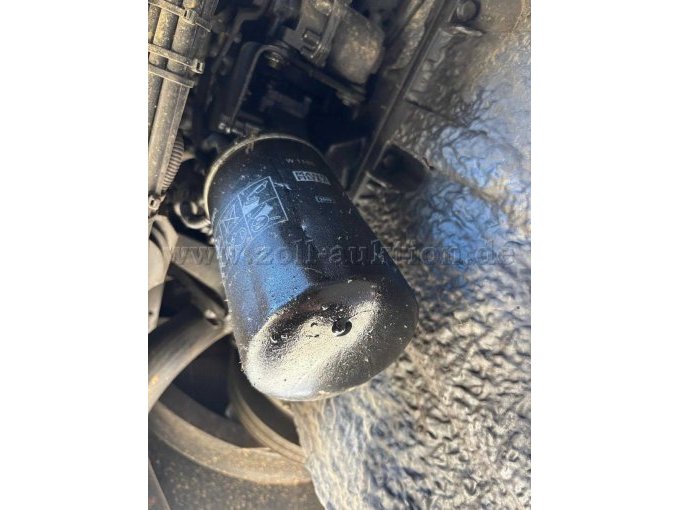 Motor leicht ölfeucht