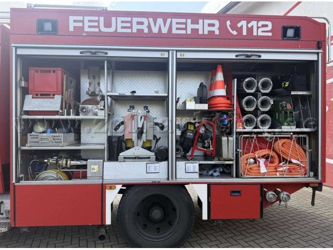 Seitenansicht mit Beladung (Fahrerseite)