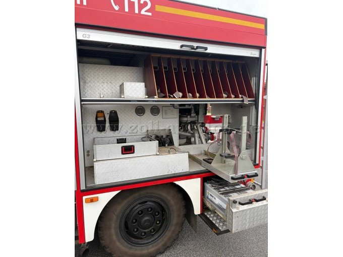 1 Tanklöschfahrzeug TLF 16/25 Tr - Mercedes-Benz 917 AF, Ziegler-Aufbau – foto 2 – kavel bij Zoll-Auktion, Geeste