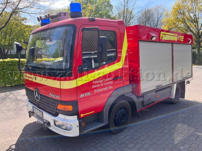 1 tankbluswagen TLF 8/18 van Daimler Chrysler, opgebouwd door Schlingmann – foto 3 – kavel bij Zoll-Auktion, Bad Zwischenahn