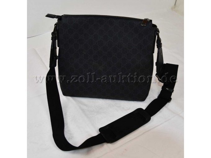 1 Tasche „Gucci“ GG Supreme Messenger - Rückseite