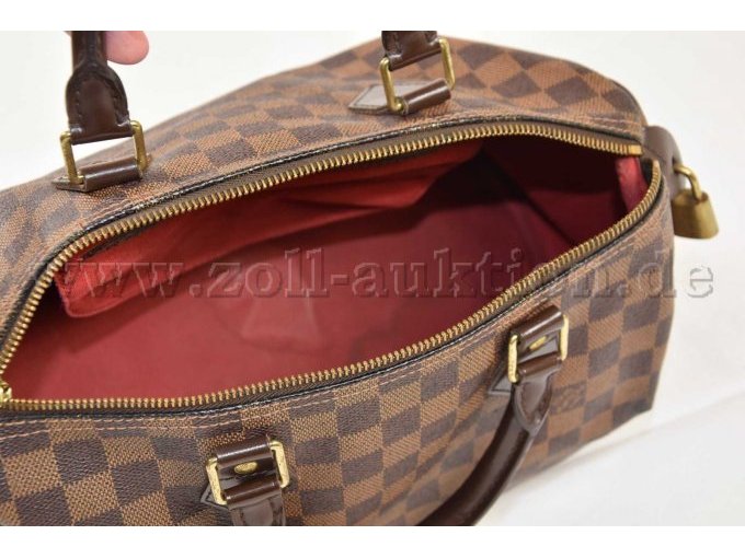 Sicht in die Tasche