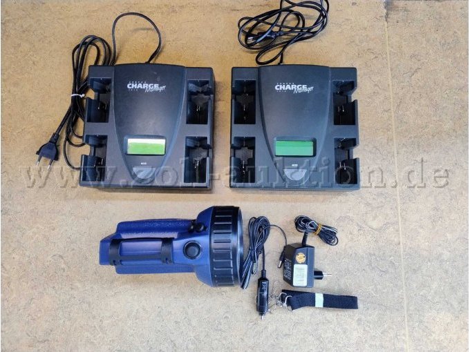 2x Charge Manager Conrad und Handscheinwerfer
