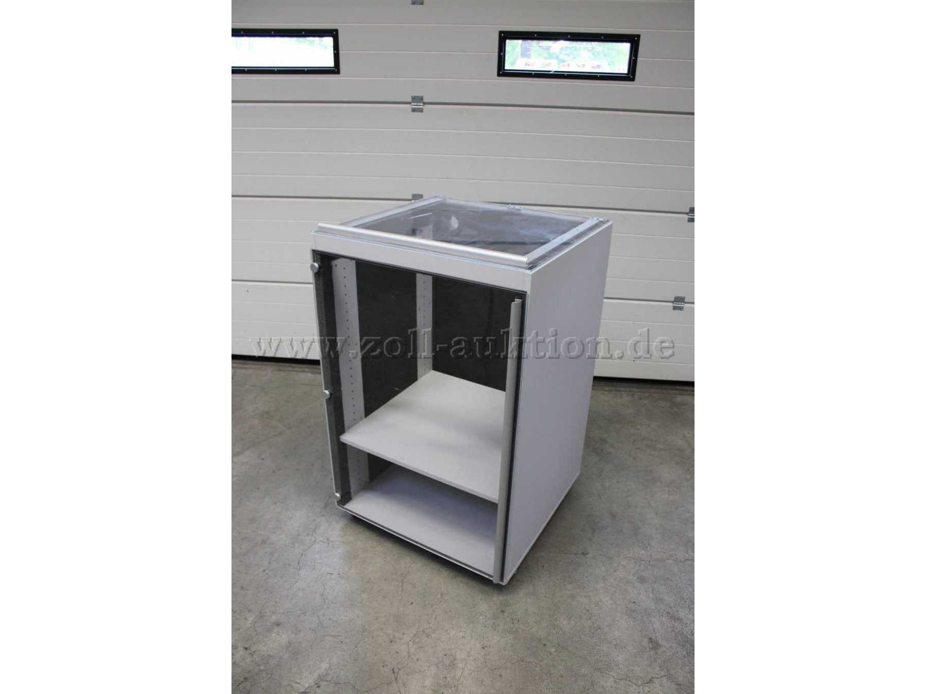Technikschrank