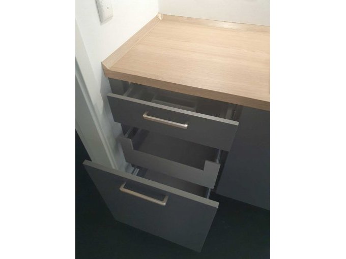 Auszugunterschrank1 Schubkasten, 1 Innenauszug, 1 Auszug