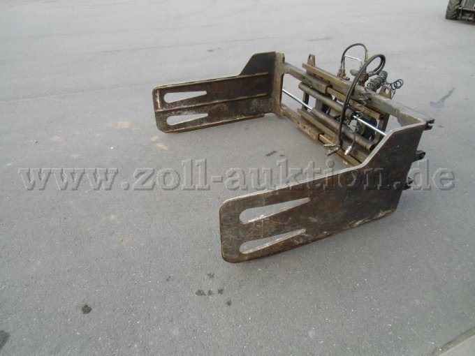 Ballenklammer offen
abgebaut