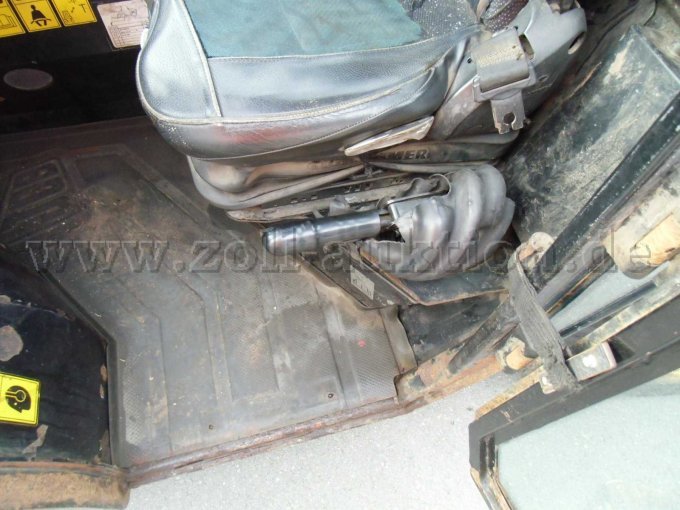 Handpremshebel, Faltenbalg eingerissen, Schonbezug Sitz verschlissen