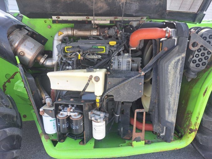 Teleskoplader Detailansicht Motor