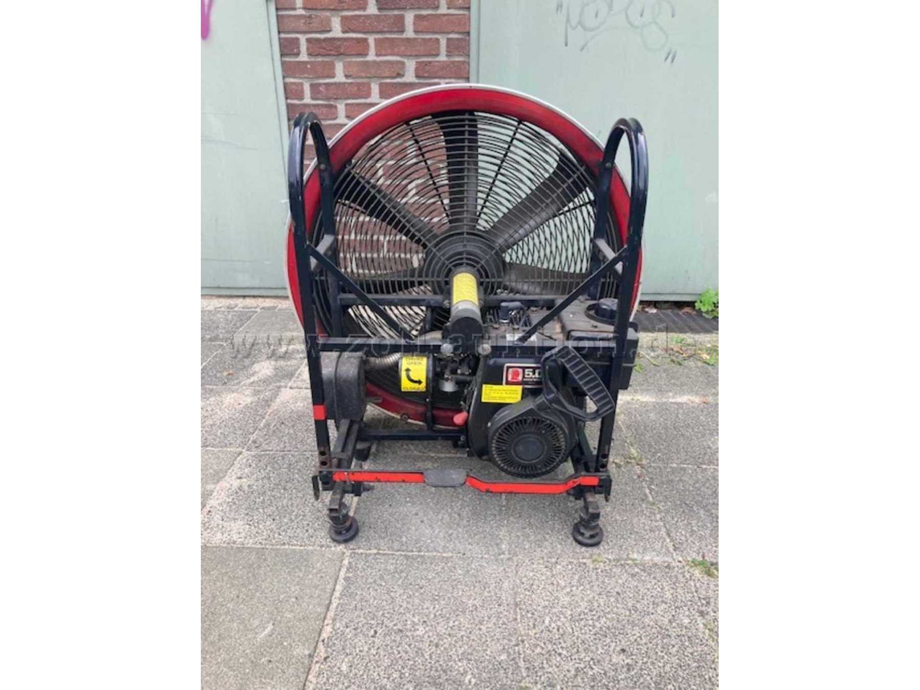 Lüfter hinten