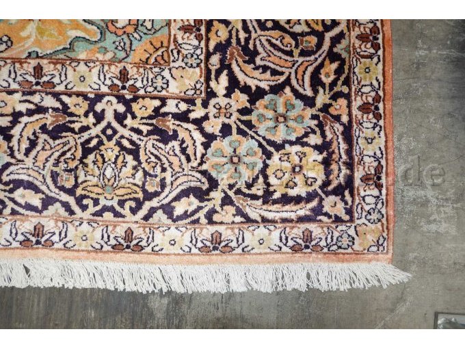 Handgeknüpfter Orientteppich aus Indien, 327 cm x 247