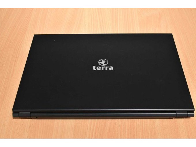 Terra Mobile 1516 – Notebook – 39,6 cm (15.6")
Ansicht geschlossen