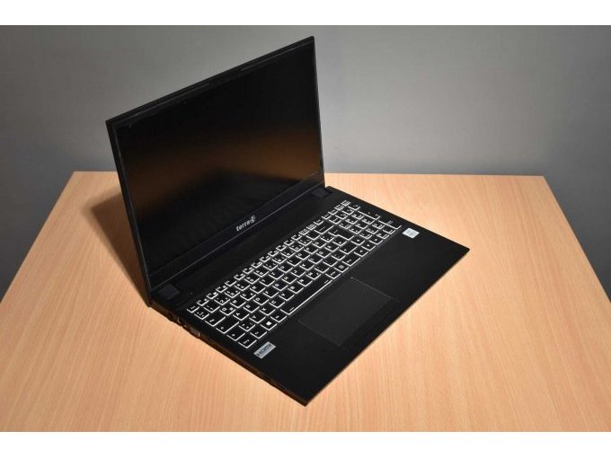 Terra Mobile 1516 – Notebook – 39,6 cm (15.6")
Ansicht geöffnet