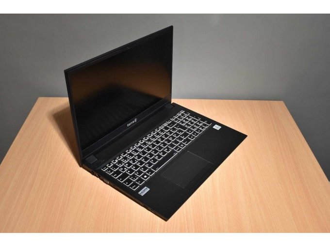 Terra Mobile 1516 – Notebook – 39,6 cm (15.6")
Ansicht geöffnet