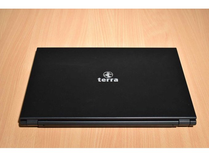 Terra Mobile 1516 – Notebook – 39,6 cm (15.6")
Ansicht geschlossen