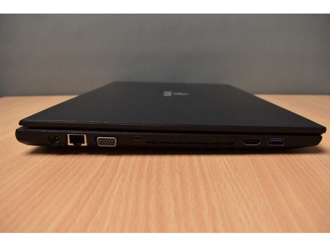 1 Terra Mobile 1516 – Notebook – 39,6 cm (15.6") – foto 4 – kavel bij Zoll-Auktion, Lage