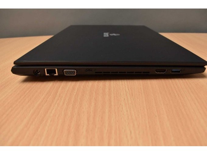 1 Terra Mobile 1516 – laptop – 39,6 cm (15,6") – foto 4 – kavel bij Zoll-Auktion, Lage