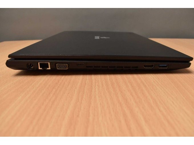 1 Terra Mobile 1516 – laptop – 39,6 cm (15,6") – foto 4 – kavel bij Zoll-Auktion, Lage