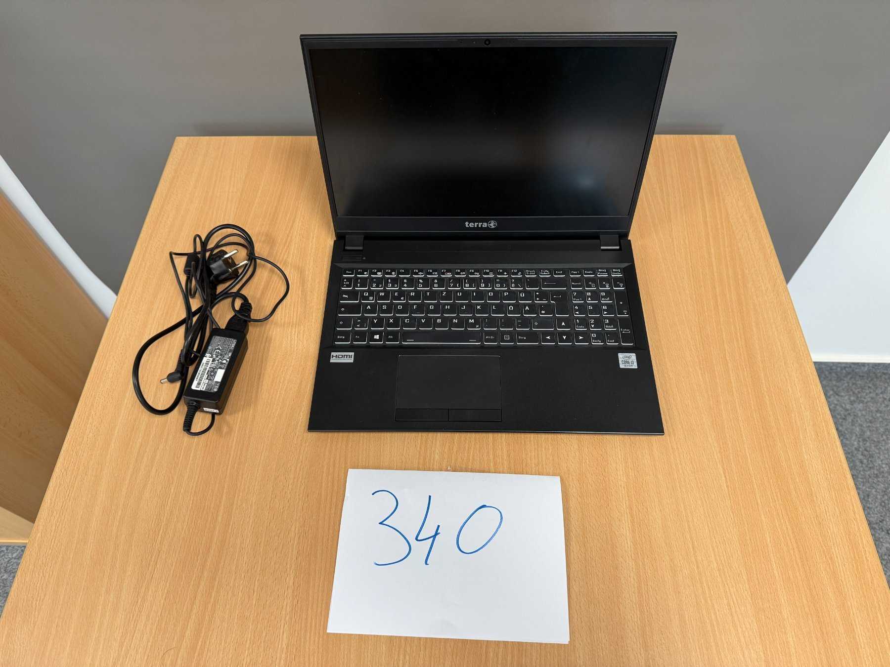 Terra Mobile 1516 – Notebook – 39,6 cm (15.6")
Gesamtansicht