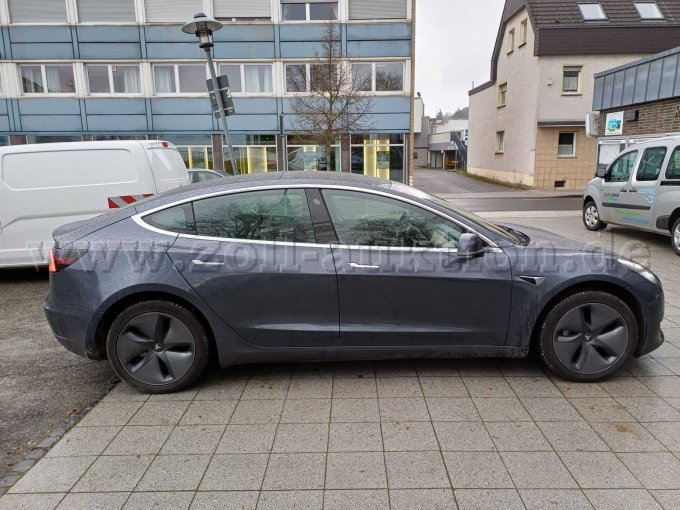 seitliche Ansicht Beifahrer