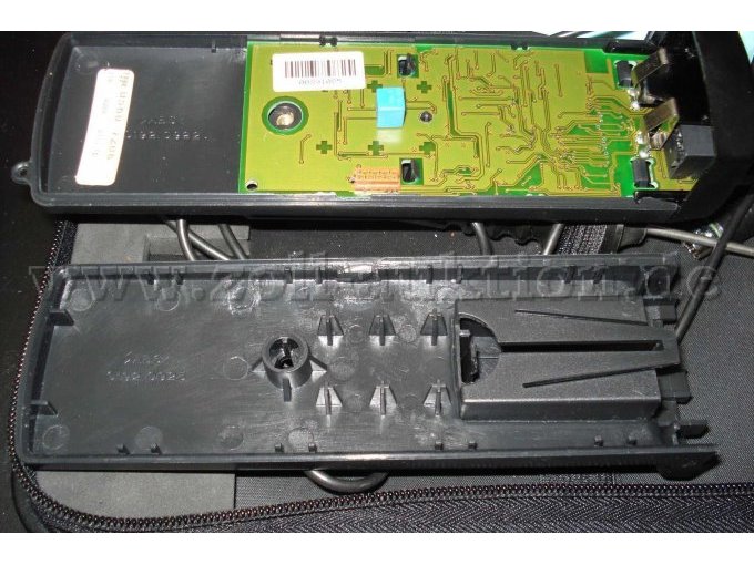 Das Batteriefach für die 9V Blockbatterie.