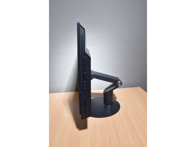 ThinkCentre M800z All-in-One-Desktop – 54,6 cm (21,5")
Ansicht von der Seite