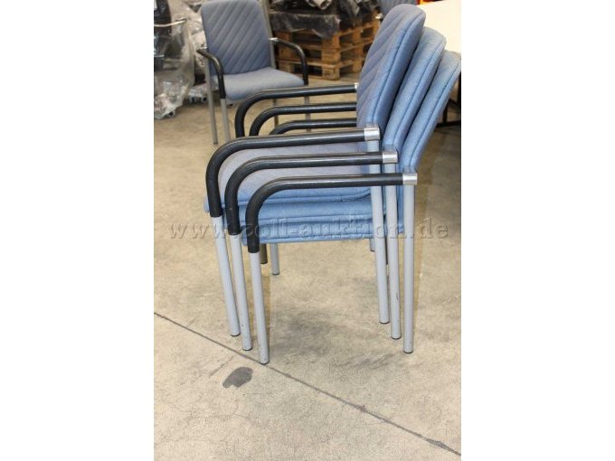 Stühle stapelbar