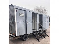 Toilettenwagen Eingang Seite Herren