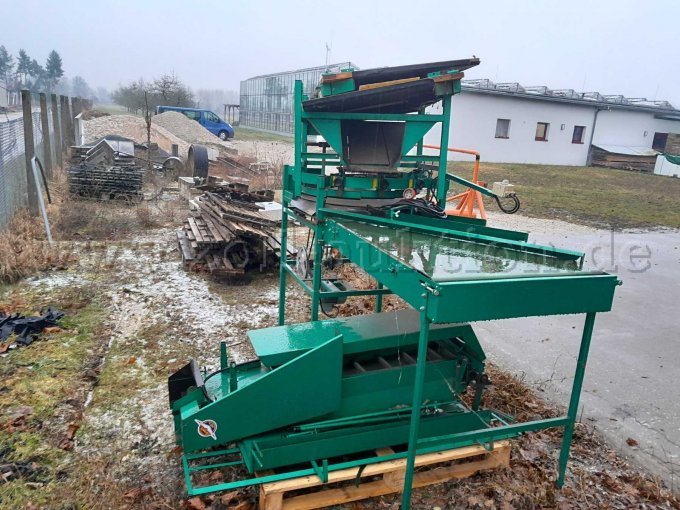 Seitenansicht Gemüsesortiermaschine