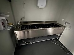 Verkauft wird nur das Spülbecken inkl. Armatur