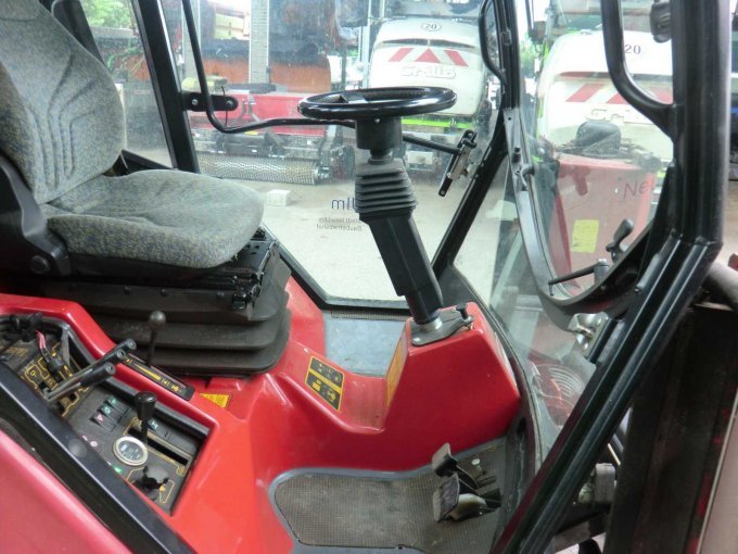 Toro Reelmaster 4240-D Kabine