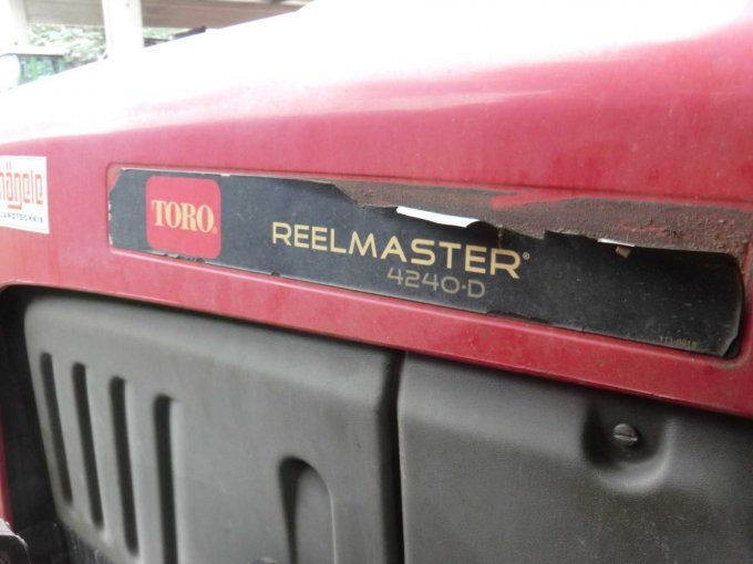 Toro Reelmaster 4240-D Motorhaube