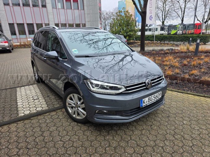 Vorne rechts Vorne rechts